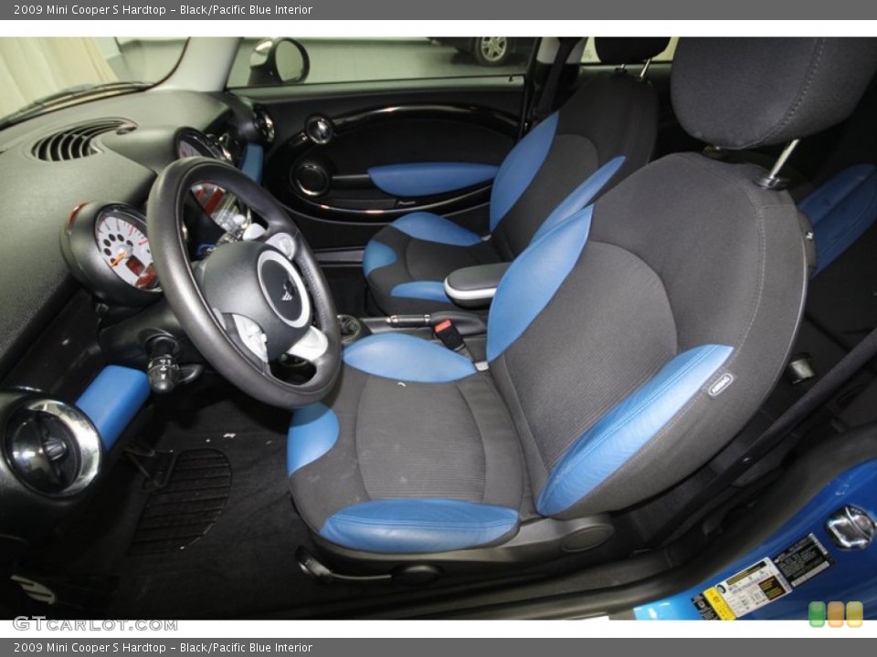 Black/Pacific Blue Interior Photo for the 2009 Mini Cooper S Hardtop #77678979