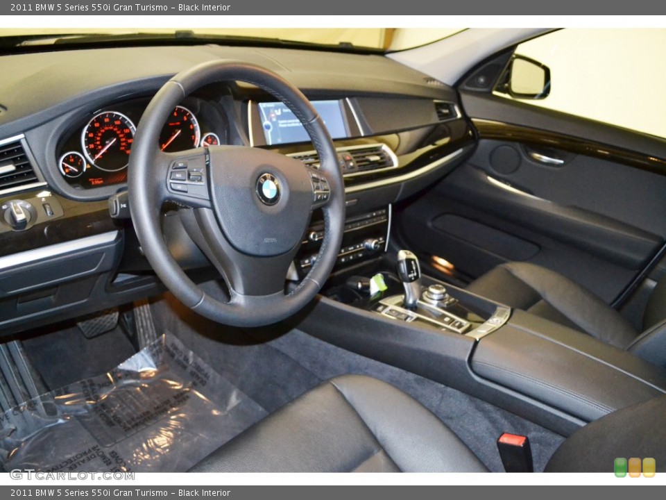 Black Interior Prime Interior for the 2011 BMW 5 Series 550i Gran Turismo #77679297