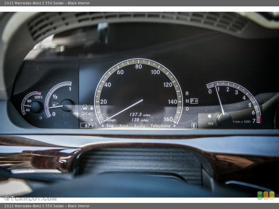 Black Interior Gauges for the 2013 Mercedes-Benz S 550 Sedan #77679672