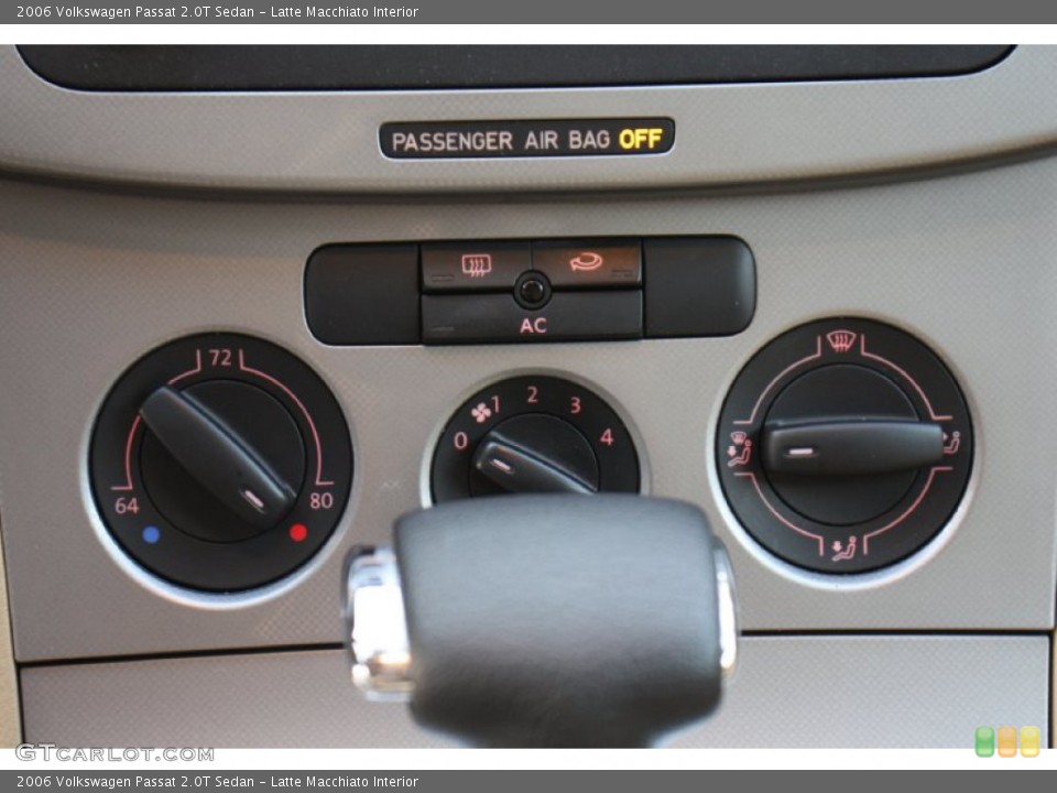 Latte Macchiato Interior Controls for the 2006 Volkswagen Passat 2.0T Sedan #77681145