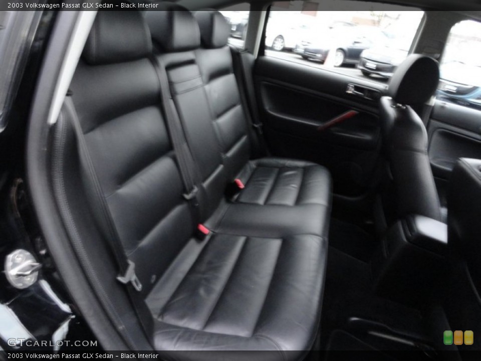 Black Interior Rear Seat for the 2003 Volkswagen Passat GLX Sedan #77687100