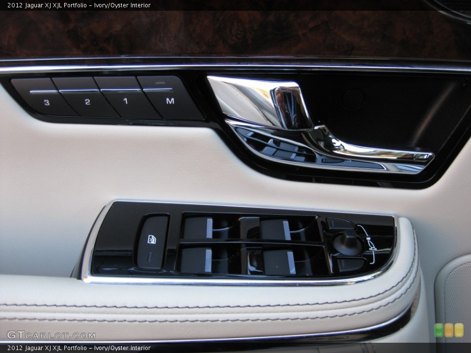 Ivory/Oyster Interior Controls for the 2012 Jaguar XJ XJL Portfolio #77688930