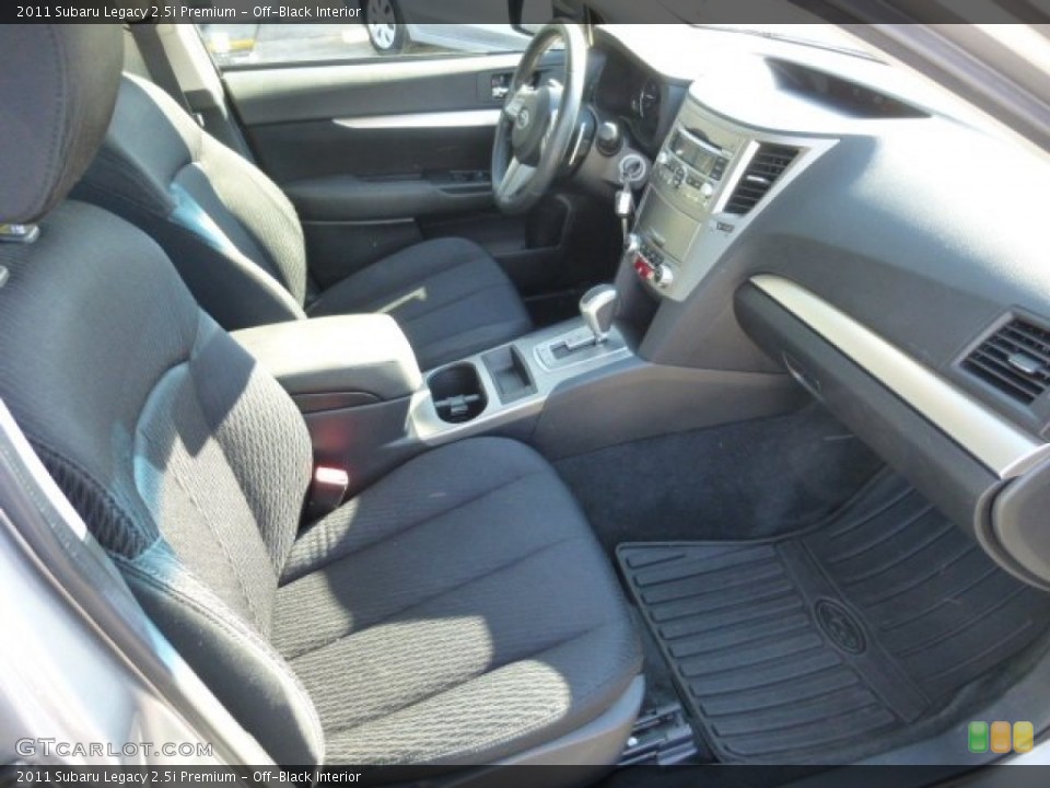 Off-Black Interior Photo for the 2011 Subaru Legacy 2.5i Premium #77690248