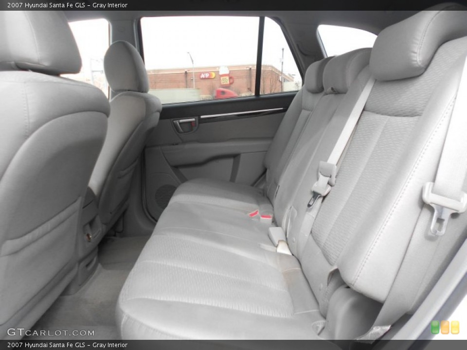 Gray Interior Rear Seat for the 2007 Hyundai Santa Fe GLS #77693640