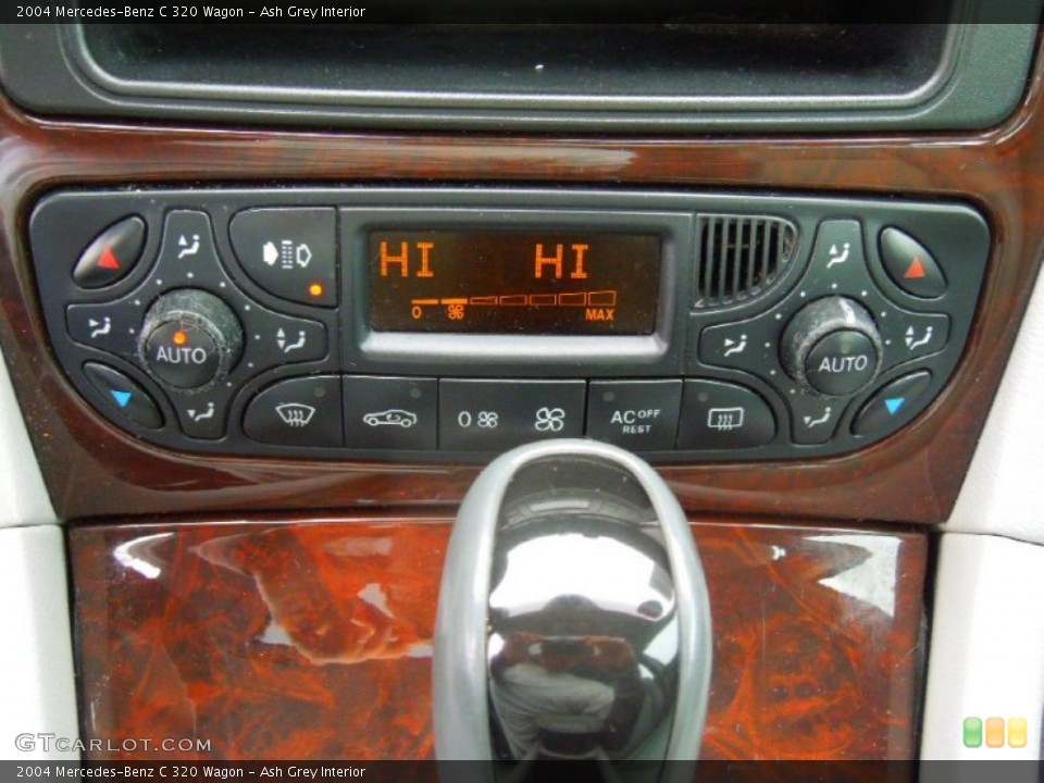 Ash Grey Interior Controls for the 2004 Mercedes-Benz C 320 Wagon #77693757