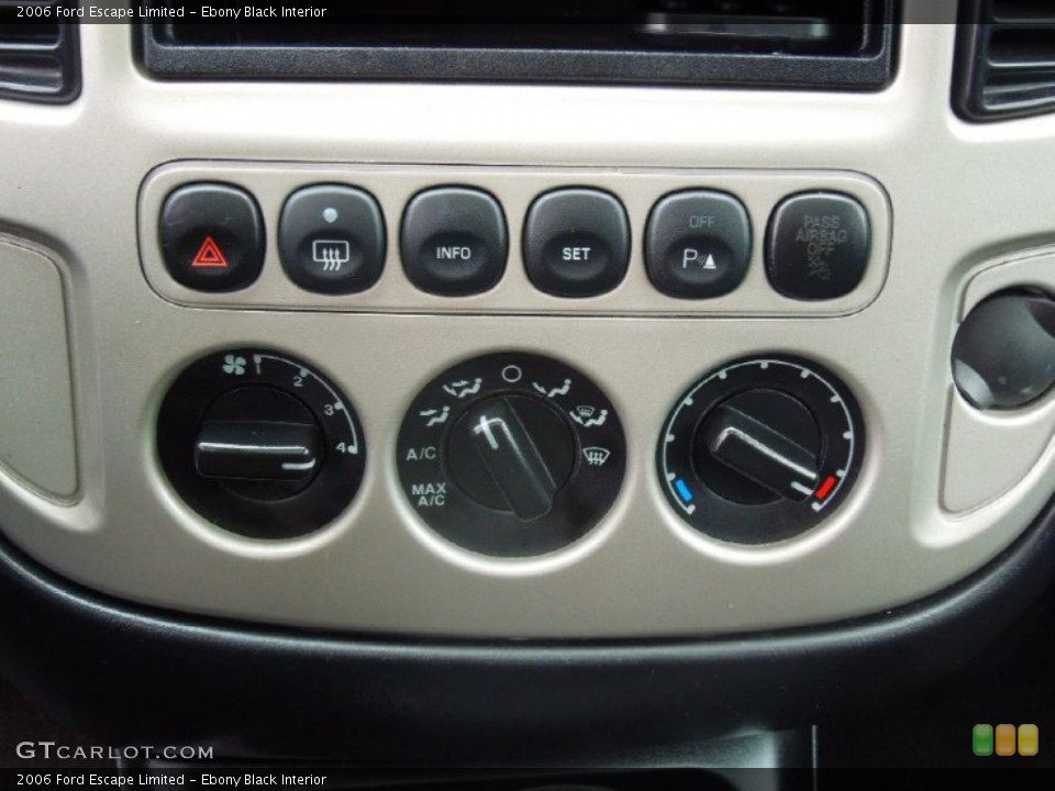 Ebony Black Interior Controls for the 2006 Ford Escape Limited #77696065
