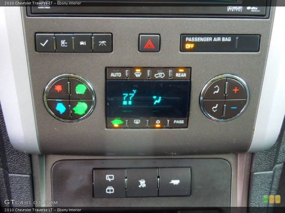 Ebony Interior Controls for the 2010 Chevrolet Traverse LT #77696601
