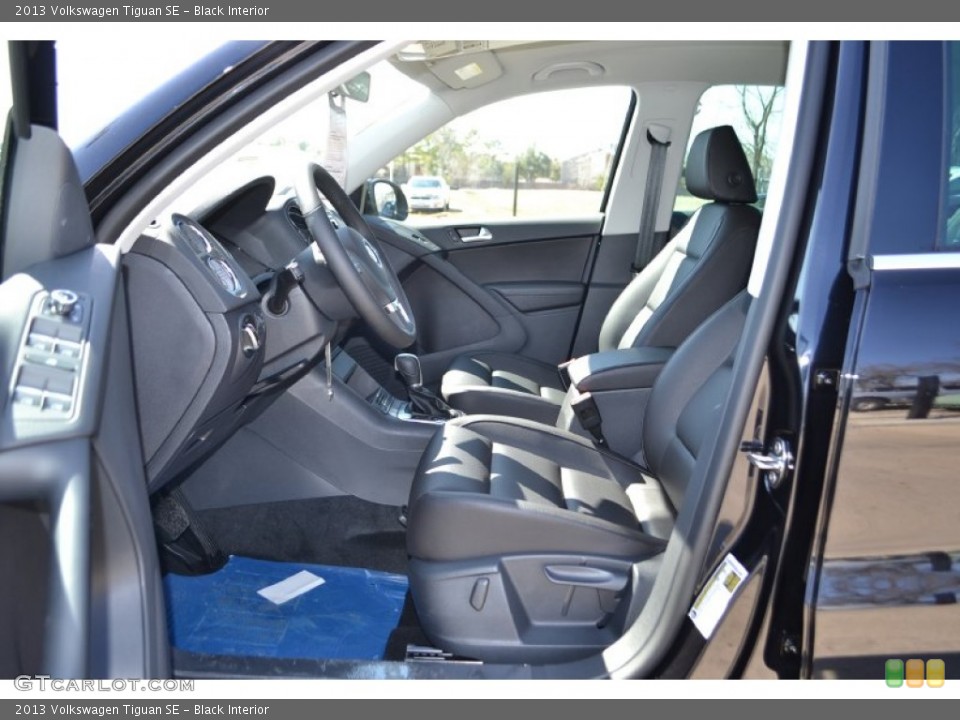 Black Interior Front Seat for the 2013 Volkswagen Tiguan SE #77701011