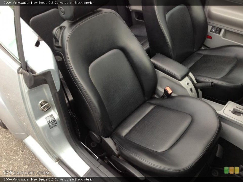 Black Interior Front Seat for the 2004 Volkswagen New Beetle GLS Convertible #77710545