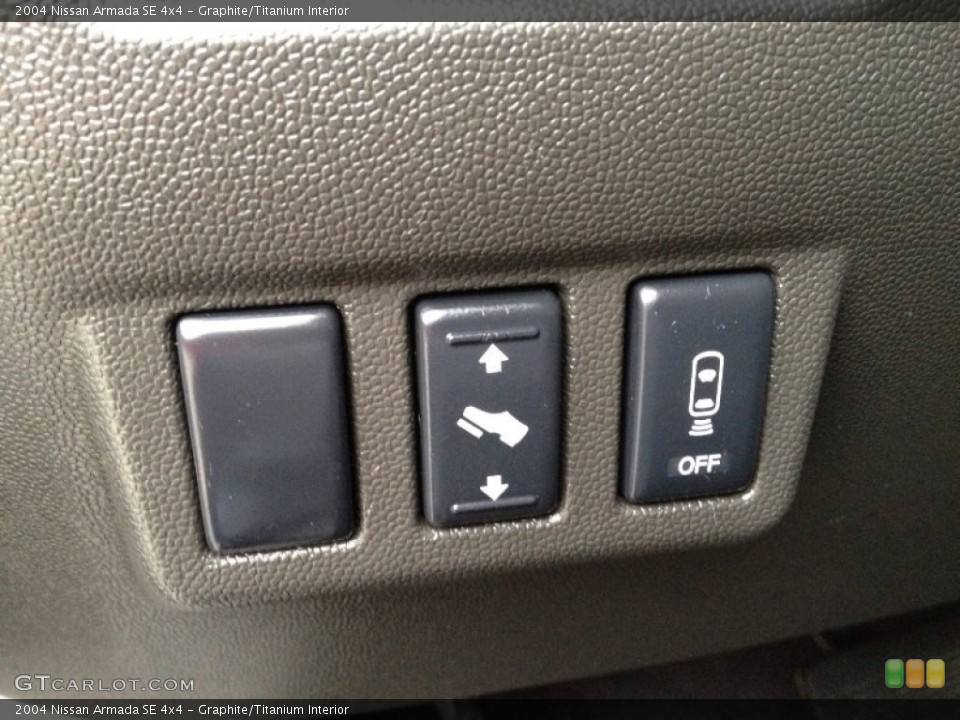 Graphite/Titanium Interior Controls for the 2004 Nissan Armada SE 4x4 #77711012