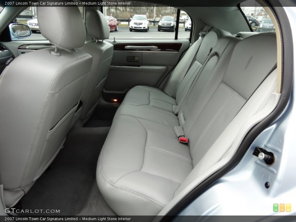 Medium Light Stone Interior Rear Seat for the 2007 Lincoln Town Car Signature Limited #77714187