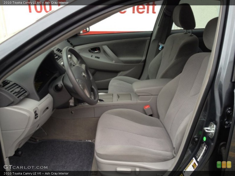 Ash Gray Interior Photo for the 2010 Toyota Camry LE V6 #77716866