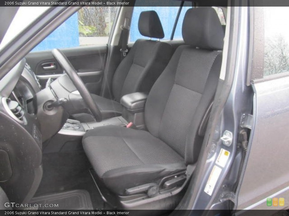 Black 2006 Suzuki Grand Vitara Interiors