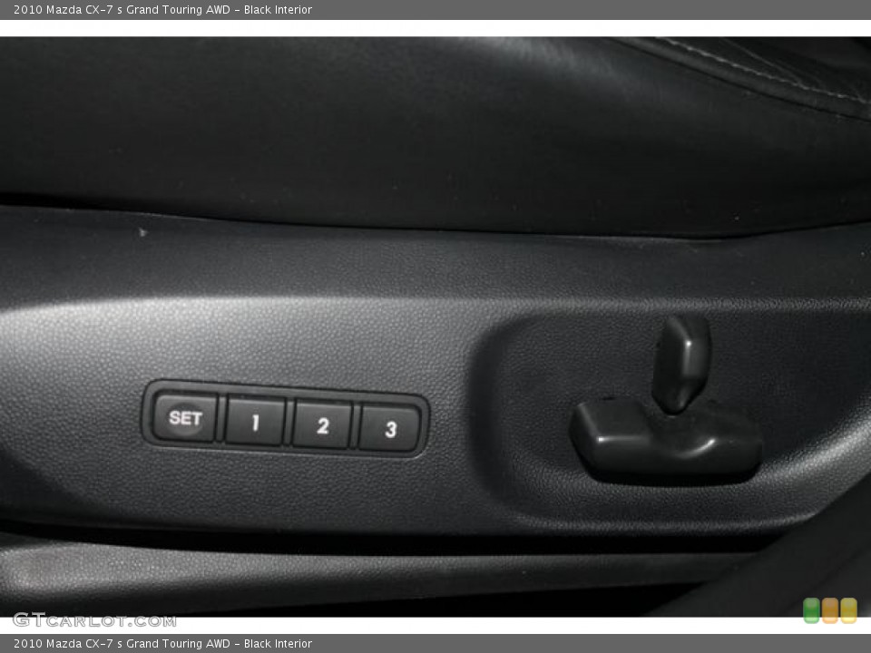 Black Interior Controls for the 2010 Mazda CX-7 s Grand Touring AWD #77720757