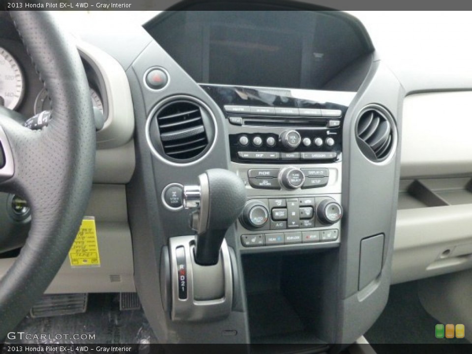 Gray Interior Controls for the 2013 Honda Pilot EX-L 4WD #77721234