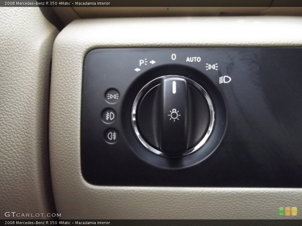 Macadamia Interior Controls for the 2008 Mercedes-Benz R 350 4Matic #77722215