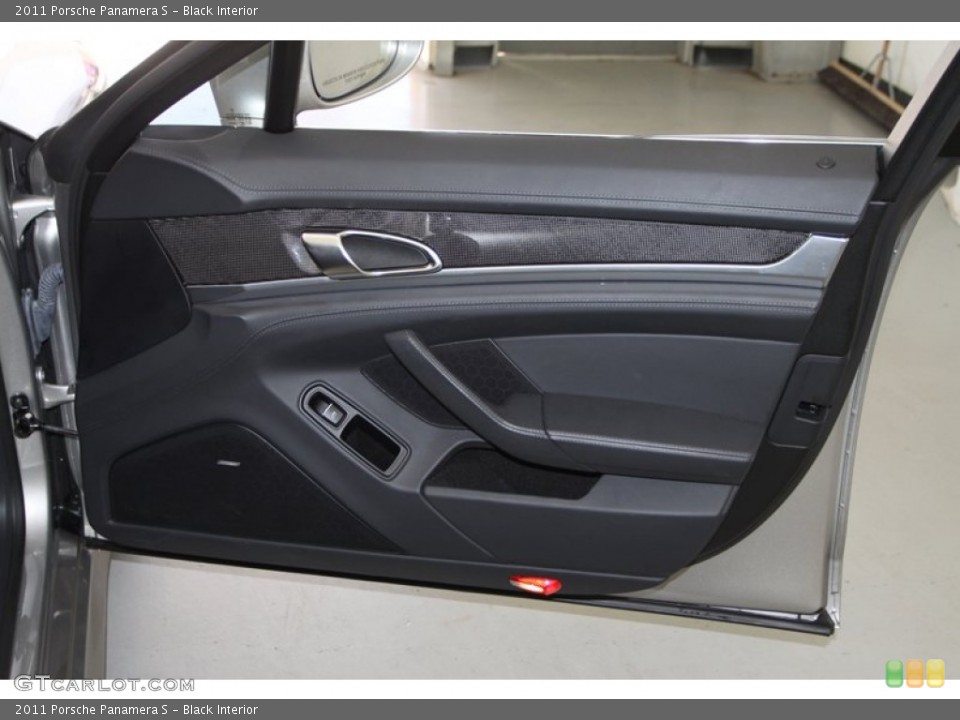 Black Interior Door Panel for the 2011 Porsche Panamera S #77725014