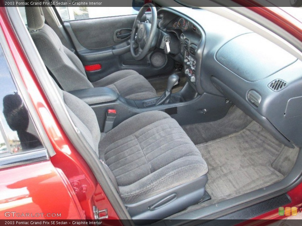 Graphite Interior Photo for the 2003 Pontiac Grand Prix SE Sedan #77725342