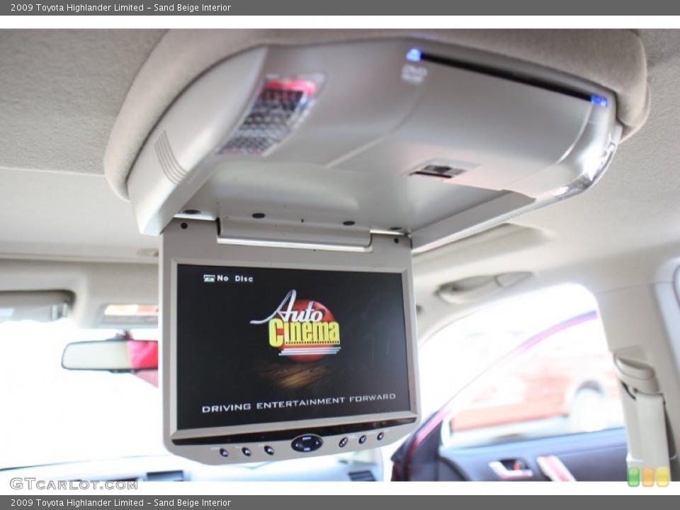 Sand Beige Interior Entertainment System for the 2009 Toyota Highlander Limited #77727846