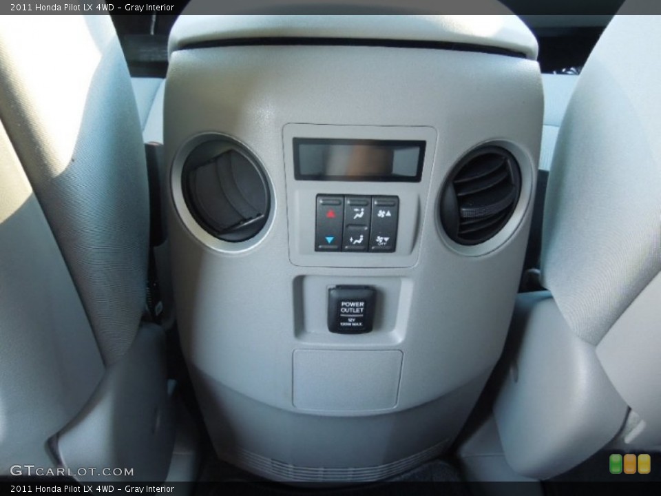 Gray Interior Controls for the 2011 Honda Pilot LX 4WD #77729055