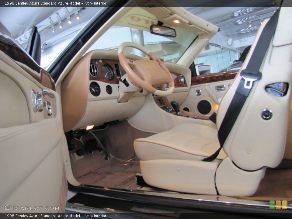 Ivory Interior Photo for the 1998 Bentley Azure  #77732842