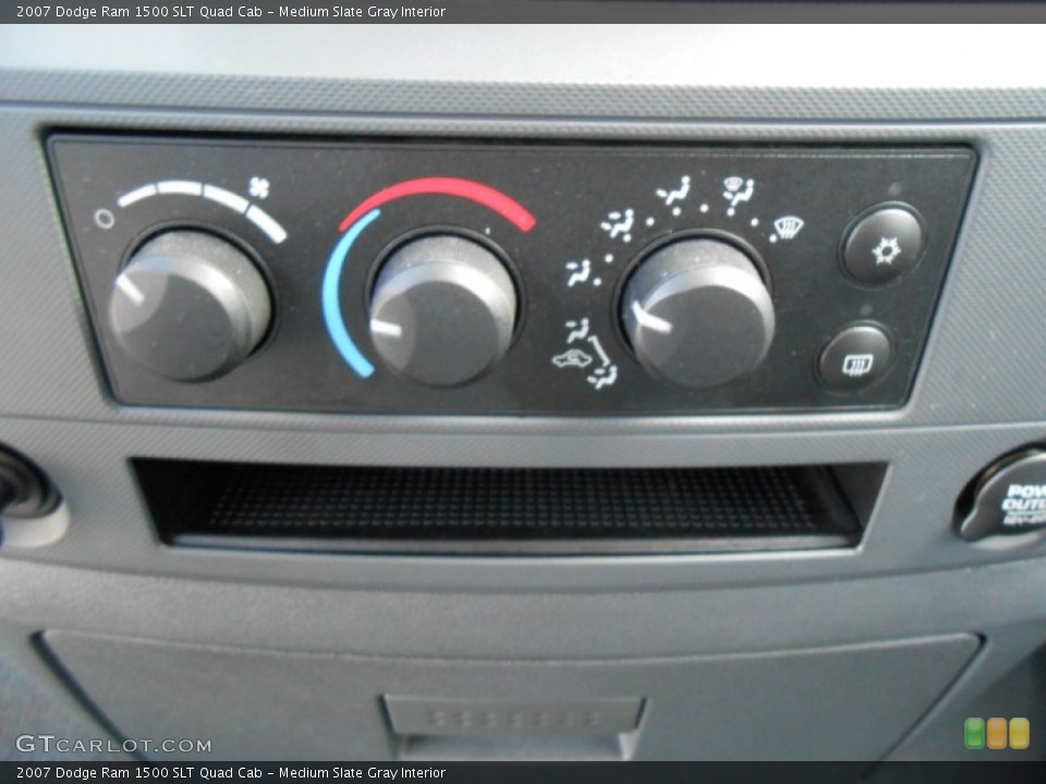 Medium Slate Gray Interior Controls for the 2007 Dodge Ram 1500 SLT Quad Cab #77733939