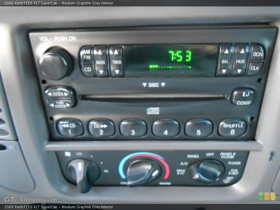 Medium Graphite Grey Interior Controls for the 2003 Ford F150 XLT SuperCab #77735700