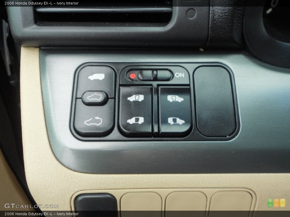 Ivory Interior Controls for the 2006 Honda Odyssey EX-L #77740047