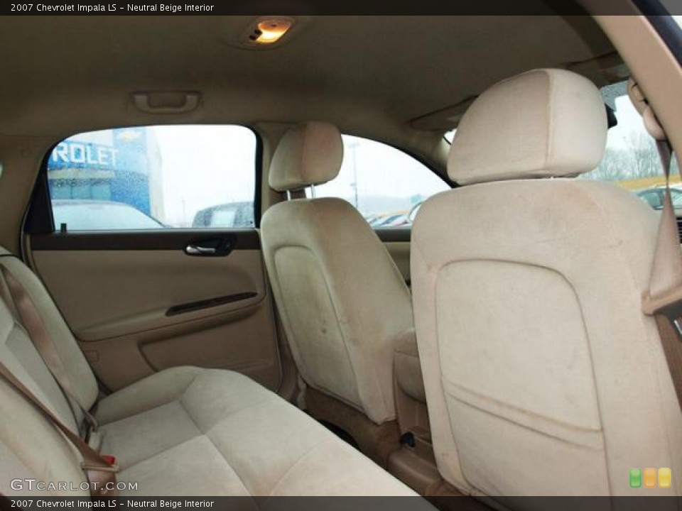 Neutral Beige Interior Photo for the 2007 Chevrolet Impala LS #77742111