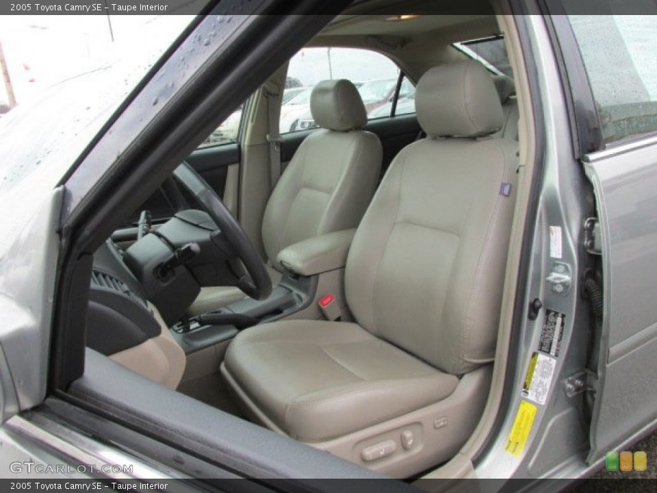 Taupe Interior Front Seat for the 2005 Toyota Camry SE #77743935