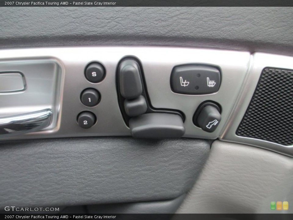 Pastel Slate Gray Interior Controls for the 2007 Chrysler Pacifica Touring AWD #77745522