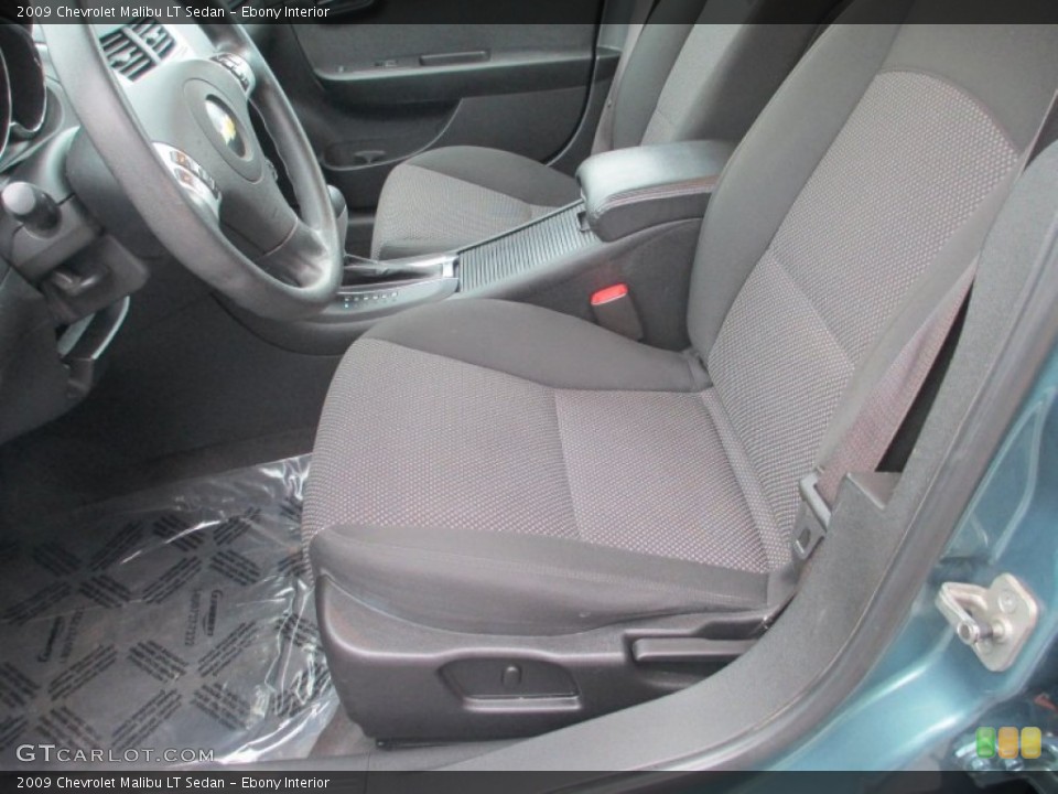 Ebony Interior Front Seat for the 2009 Chevrolet Malibu LT Sedan #77747640
