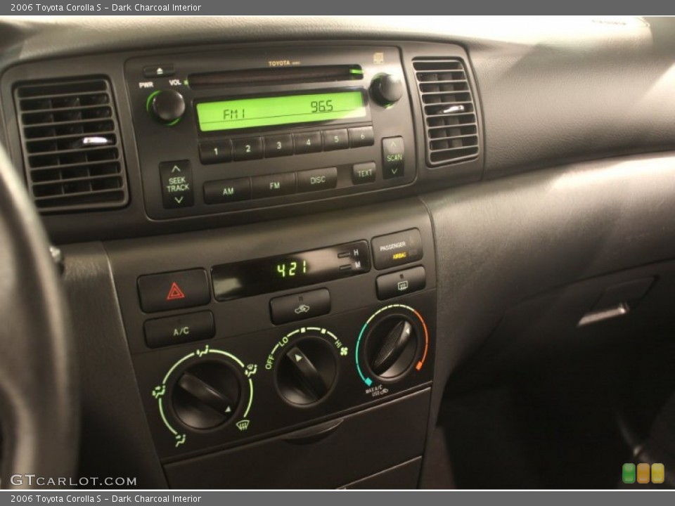 Dark Charcoal Interior Controls for the 2006 Toyota Corolla S #77752557