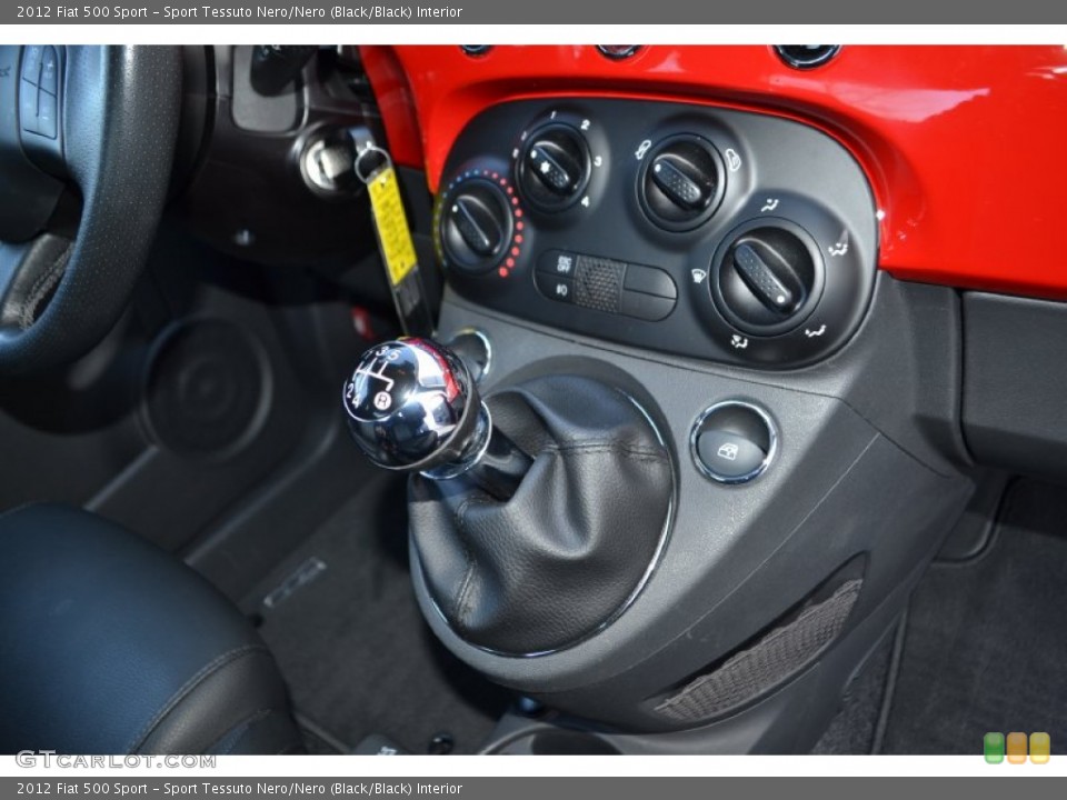 Sport Tessuto Nero/Nero (Black/Black) Interior Controls for the 2012 Fiat 500 Sport #77755697