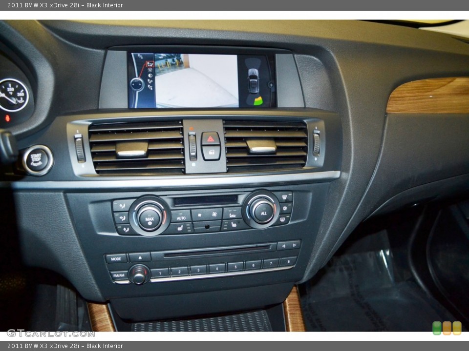 Black Interior Controls for the 2011 BMW X3 xDrive 28i #77760273