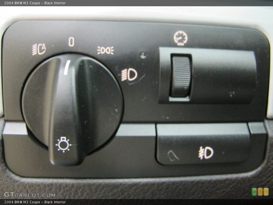 Black Interior Controls for the 2004 BMW M3 Coupe #77765122