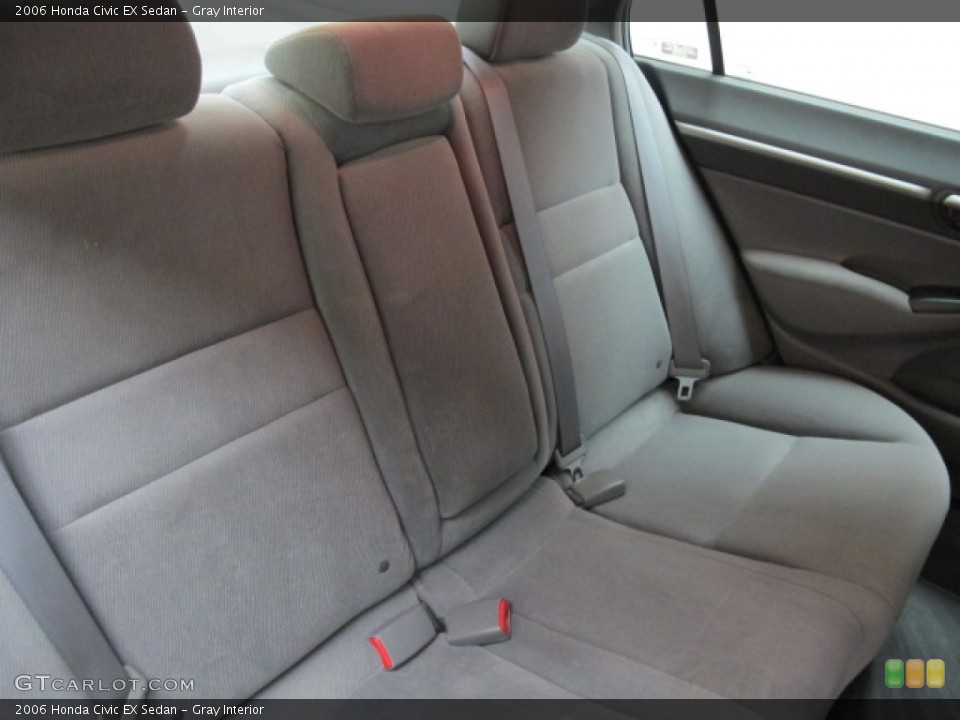 Gray Interior Rear Seat for the 2006 Honda Civic EX Sedan #77766614