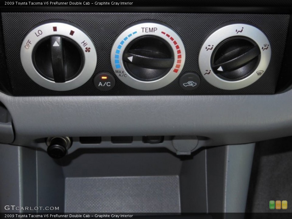 Graphite Gray Interior Controls for the 2009 Toyota Tacoma V6 PreRunner Double Cab #77768434