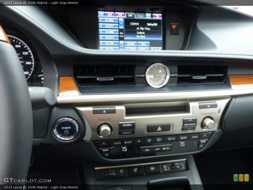 Light Gray Interior Controls for the 2013 Lexus ES 300h Hybrid #77768819