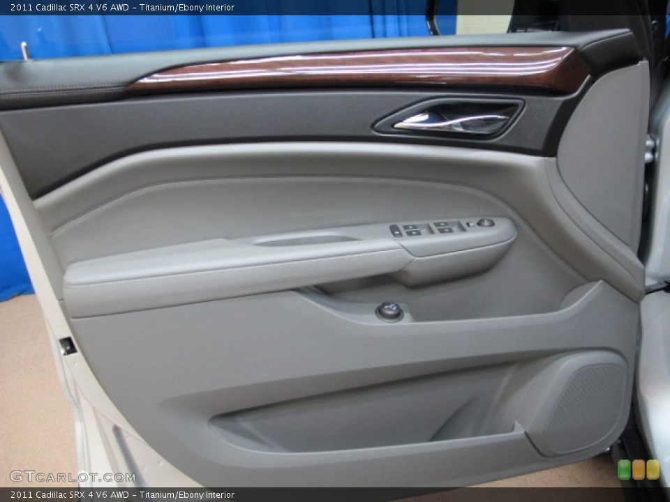 Titanium/Ebony Interior Door Panel for the 2011 Cadillac SRX 4 V6 AWD #77770656