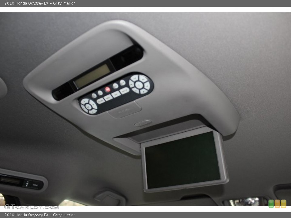 Gray Interior Entertainment System for the 2010 Honda Odyssey EX #77773337