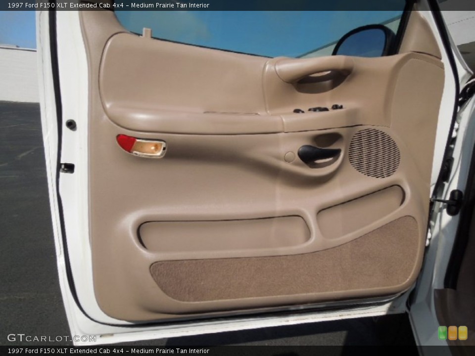 Medium Prairie Tan Interior Door Panel for the 1997 Ford F150 XLT Extended Cab 4x4 #77774804