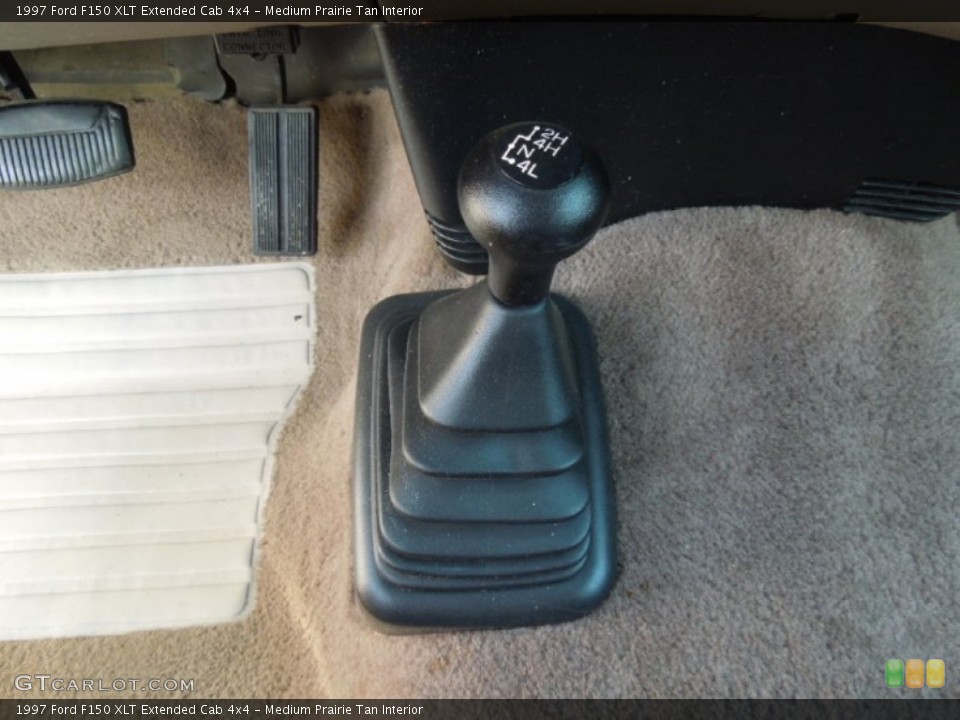 Medium Prairie Tan Interior Controls for the 1997 Ford F150 XLT Extended Cab 4x4 #77774860