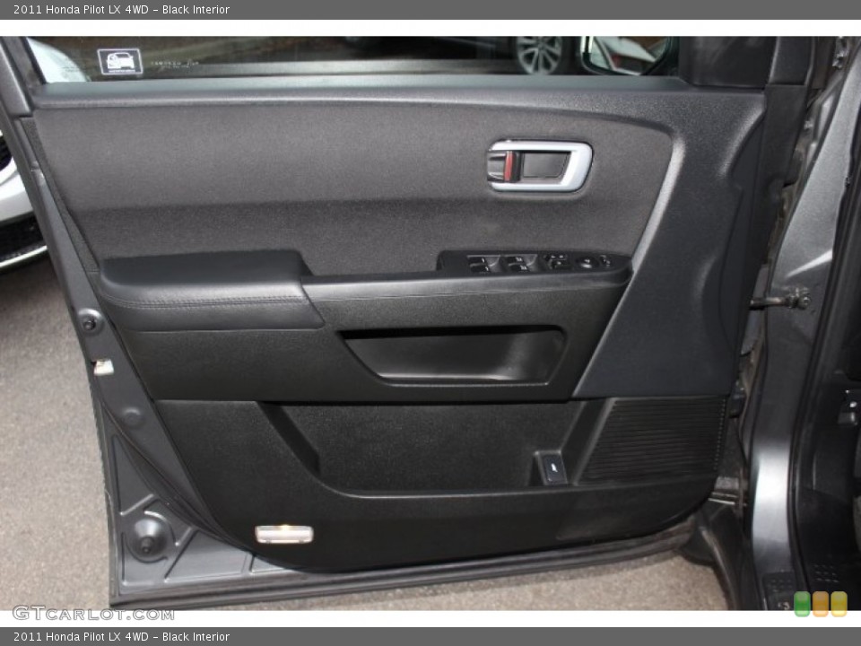 Black Interior Door Panel for the 2011 Honda Pilot LX 4WD #77781041