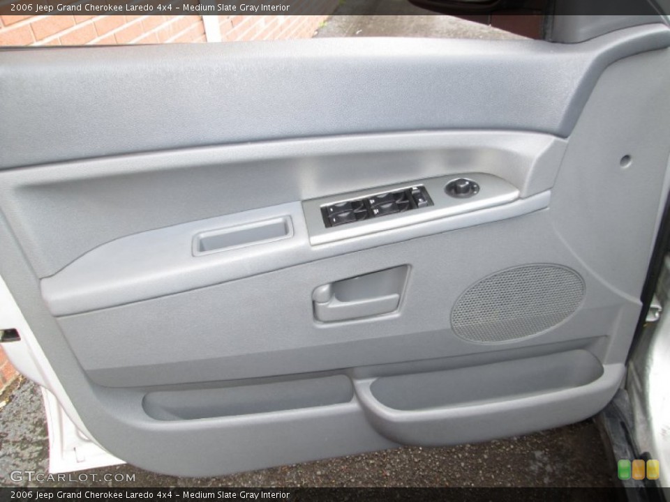 Medium Slate Gray Interior Door Panel for the 2006 Jeep Grand Cherokee Laredo 4x4 #77783429