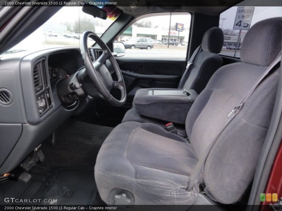 Graphite Interior Photo for the 2000 Chevrolet Silverado 1500 LS Regular Cab #77784629