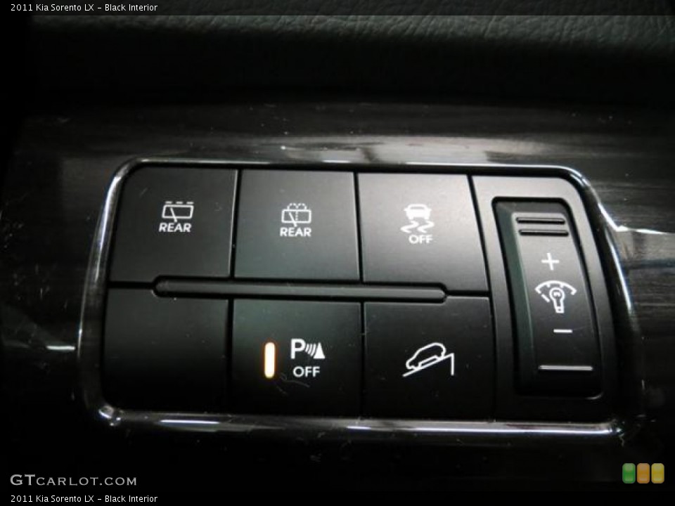 Black Interior Controls for the 2011 Kia Sorento LX #77787557