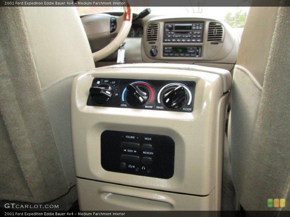 Medium Parchment Interior Controls for the 2001 Ford Expedition Eddie Bauer 4x4 #77788708