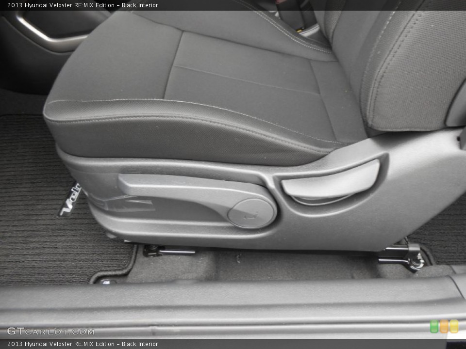 Black Interior Front Seat for the 2013 Hyundai Veloster RE:MIX Edition #77789916