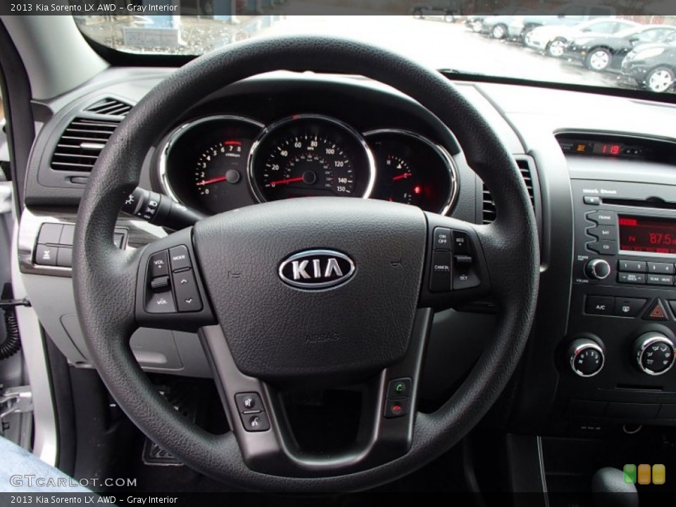 Gray Interior Steering Wheel for the 2013 Kia Sorento LX AWD #77800649